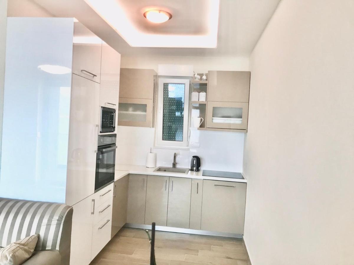 Lux Apartments Krasići Kültér fotó